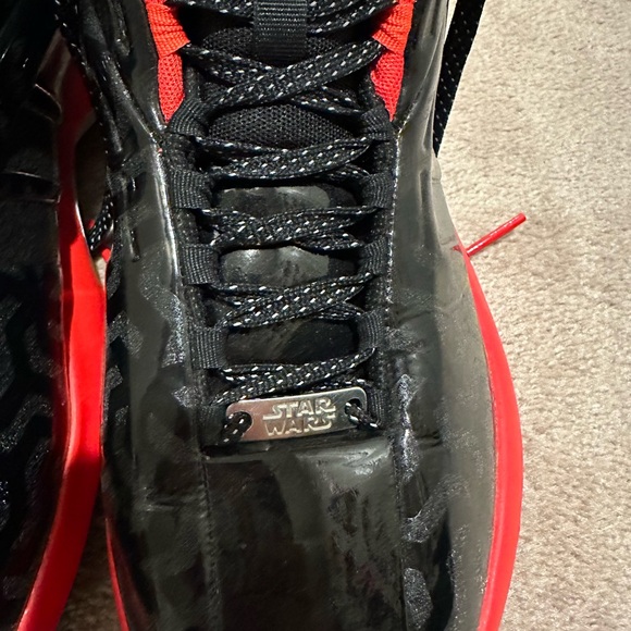 Adidas x Star Wars darth Vader shoes - Picture 3 of 7